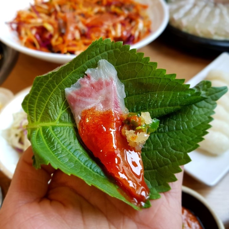 韓国のお刺身 회 フェ は白身魚 Lalala Korea